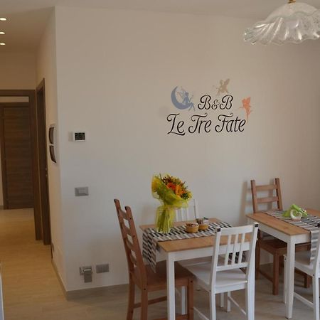 B&B Le Tre Fate Varraze Exterior foto