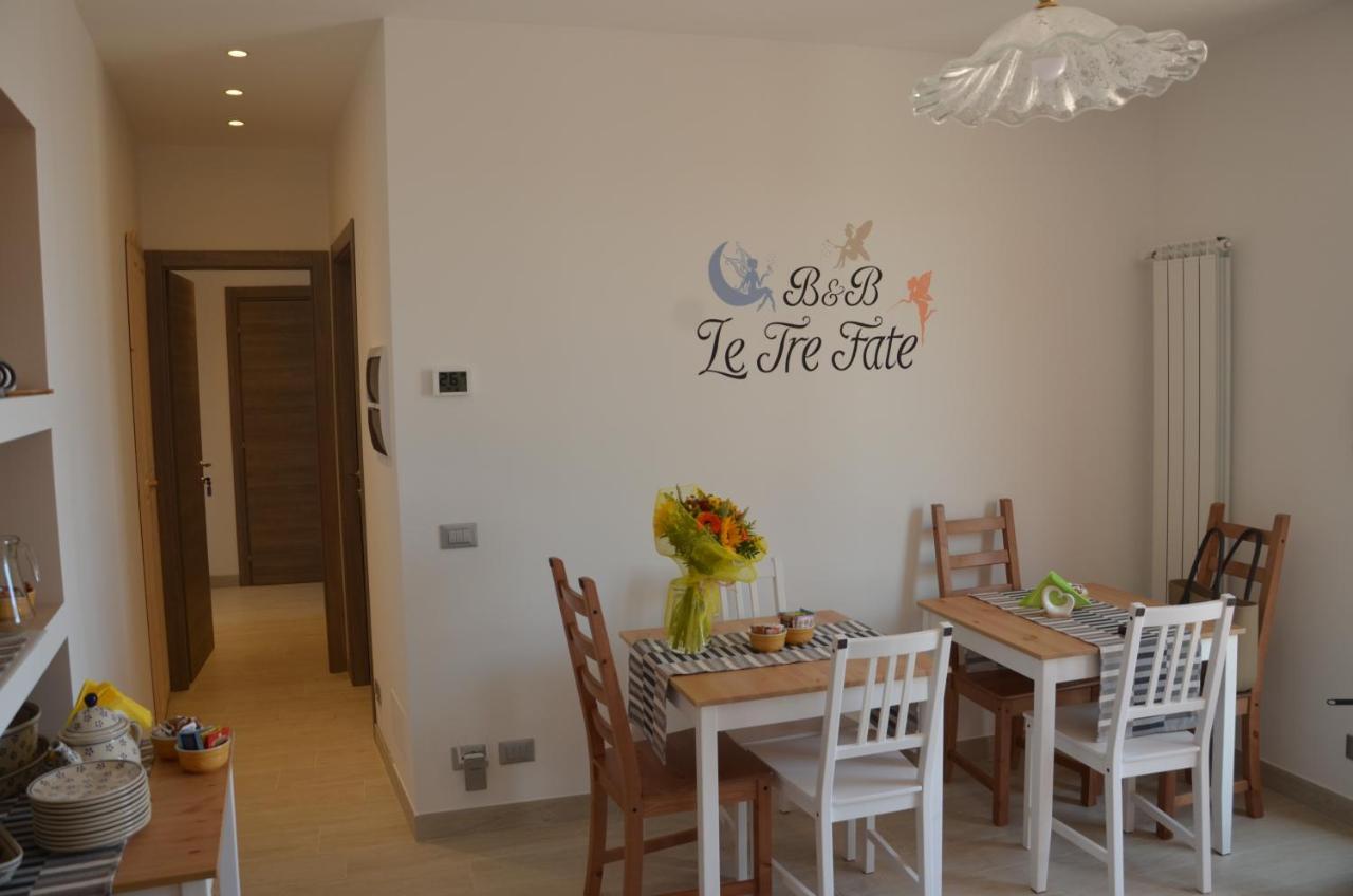 B&B Le Tre Fate Varraze Exterior foto
