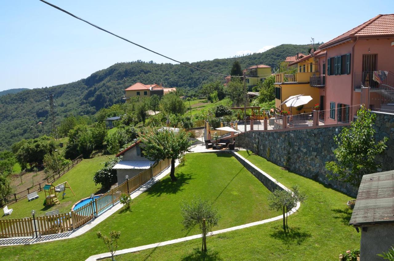 B&B Le Tre Fate Varraze Exterior foto
